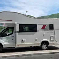 De ce să plecaţi într-o vacanță cu autorulota