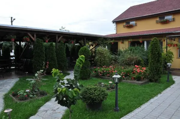 Restaurant Trio