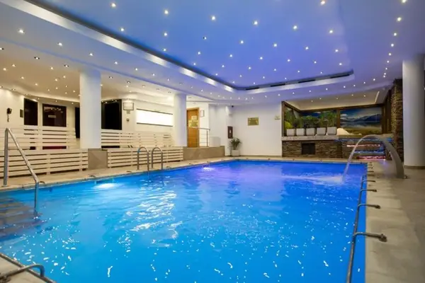 Hotel Carpathia
