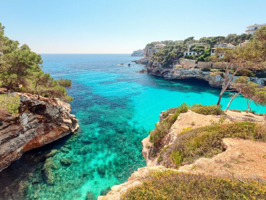 De ce Mallorca rămâne una dintre cele mai căutate destinații? Ghid pentru vacanțe reușite